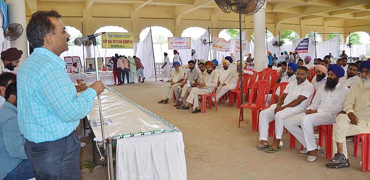 Vet Varsity organises Kisan Sammelan at Krishi Vig