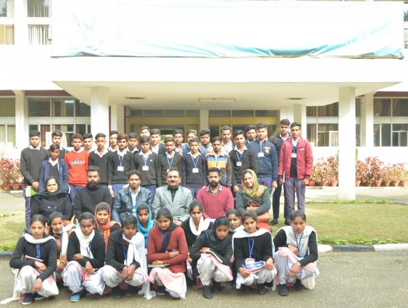 School student visit the University Campus on Education Tour on 02-02-2020 