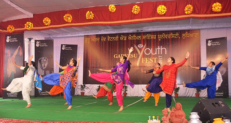 On the 5th Day of Youth Festival the Musical event