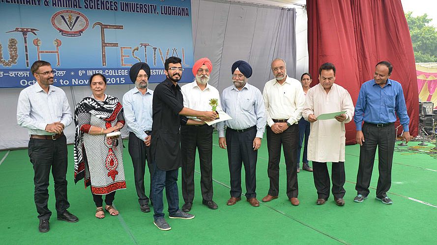 Vice Chancellor, GADVASU awarded the trophy to the