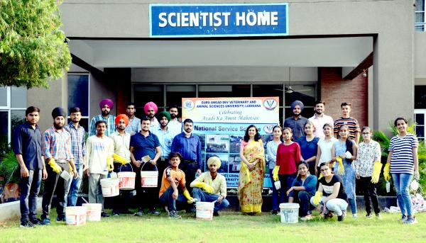 The Clean India Program was flagged off at Scientist Home by Dr. Satyavan Rampal, Director Students Welfare cum Estate Officer