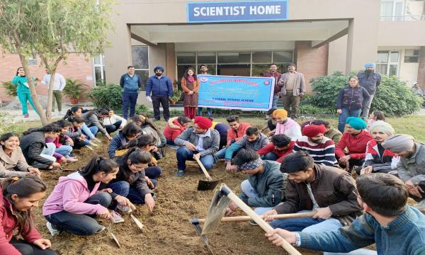 NSS volunteers to develop Mini Rose Garden at Vet Varsity